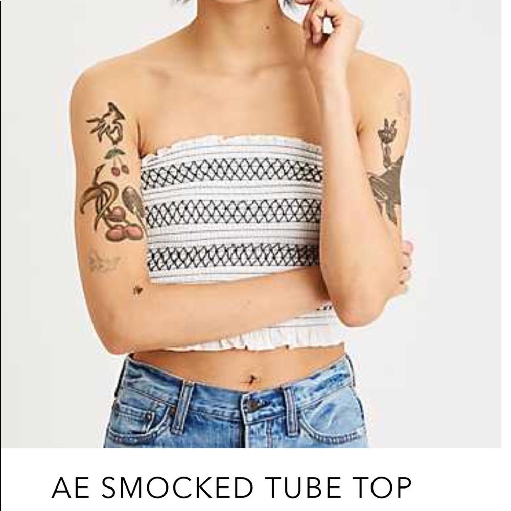 American Eagle smocked tube top